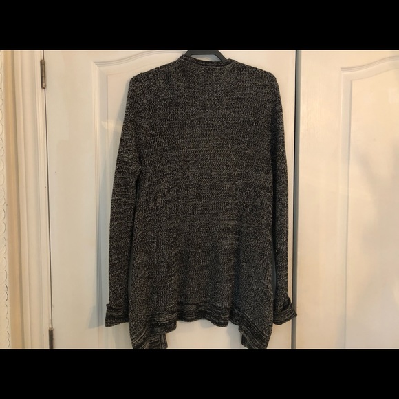 Forever 21 Black Knit cardigan - Picture 6 of 6